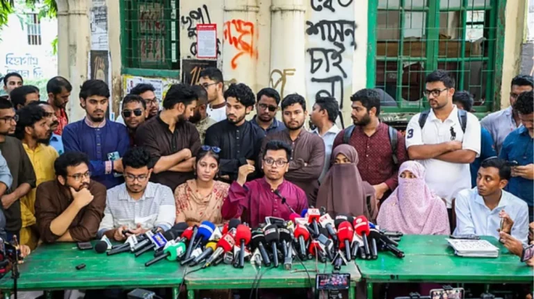 নিজেদের ধর্ষণ-চাঁদাবাজি