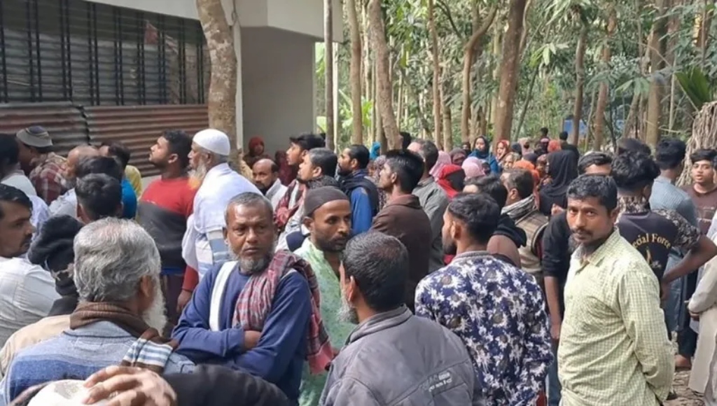 মুক্তি মেলেনি সাদ্দামের, স্ত্রী-সন্তানের লাশ গেল জেল গেটে