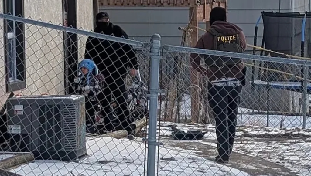 যুক্তরাষ্ট্রে পুলিশের হাতে ৫ বছরের শিশু আটক