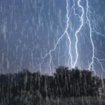 বাড়তে পারে বজ্রসহ শিলাবৃষ্টি